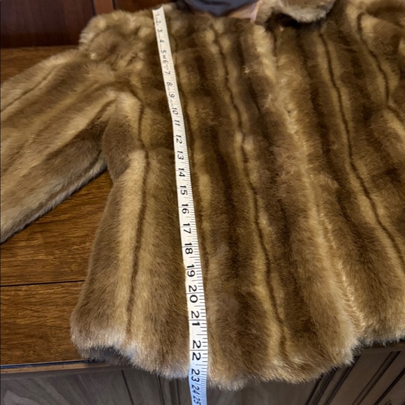 LOFT Tan Faux Fur Jacket - Picture 8 of 9